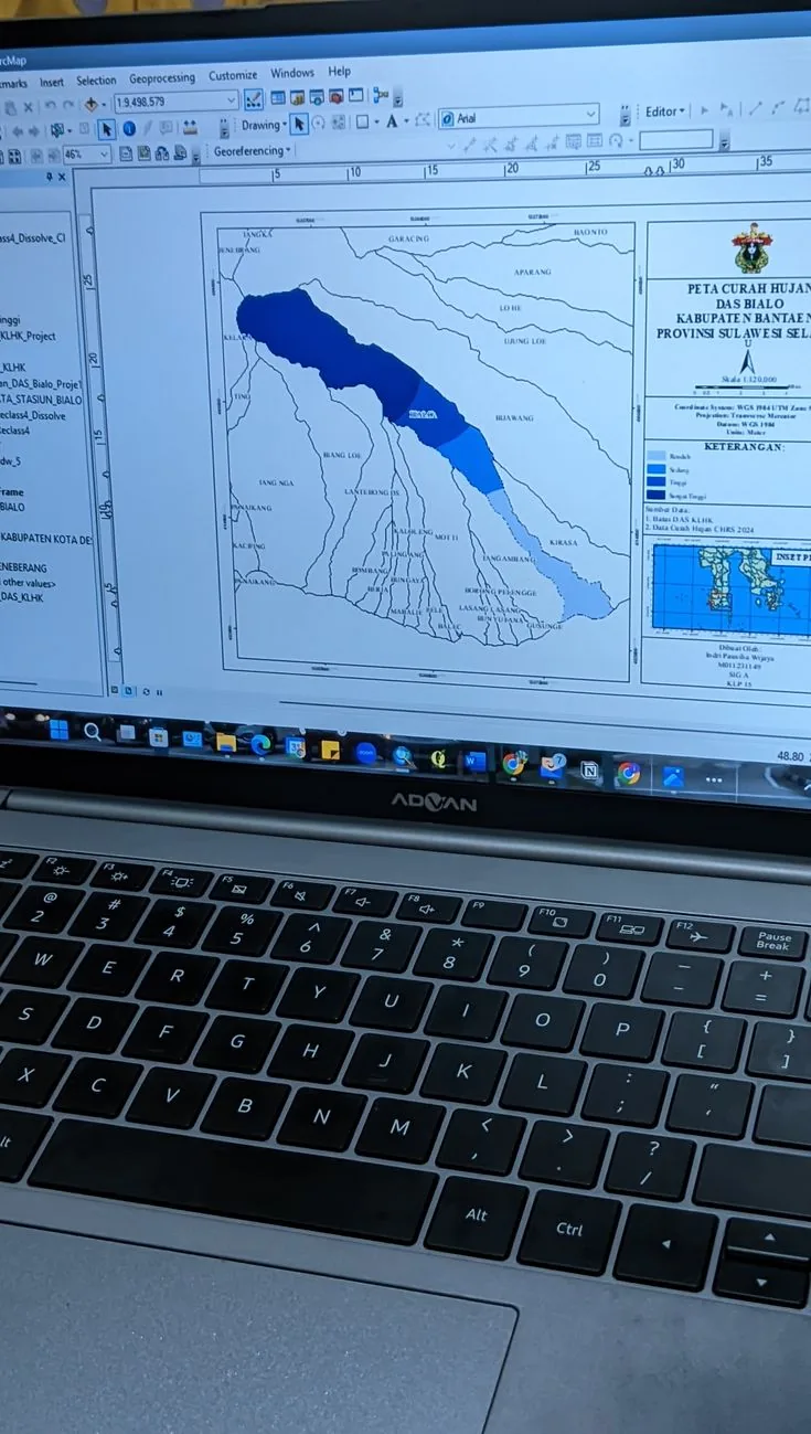 Hydrology and basin delineation map produced in a GIS environment