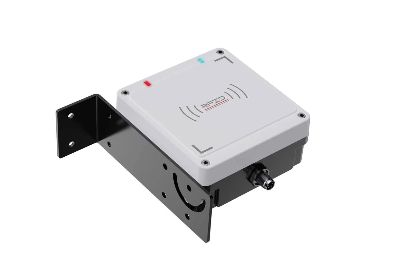 Wall-mounted fixed RFID reader and antenna unit